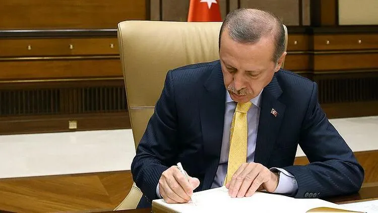 Cumhurbaşkanı Recep Tayyip Erdoğan 3 Üniversiteye Rektör atadı.