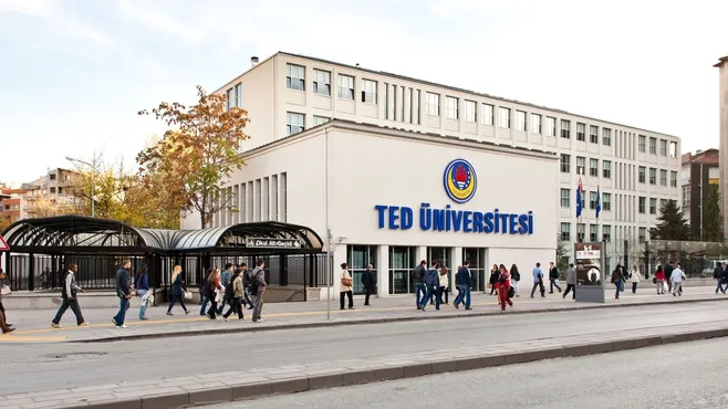 TED Üniversitesi 3 Araştırma görevlisi ve 6 Öğretim üyesi alacak.