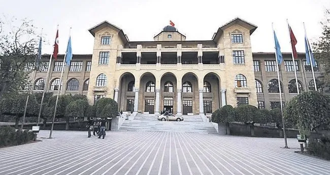 Ankara Hacı Bayram Veli Üniversitesi 7 Öğretim Görevlisi ve 7 Öğretim üyesi alacaktır. Son başvuru tarihi 09 Aralık 2022