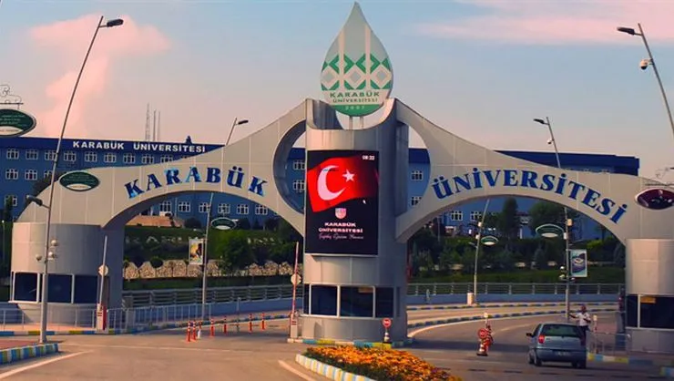 Karabük üniversitesi 2020-2021 Bahar döneminde lisansüstü programlara öğrenci alacaktır.