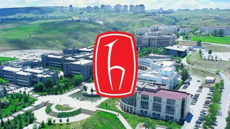 Hacettepe Üniversitesi 15 Ekim 2020 tarihli ve 31275 sayılı Resmî Gazete’de aslına uygun yayımlanan 8 Araştırma görevlisi ve 3 Öğretim görevlisi alım ilanı düzeltildi.