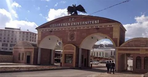 Bitlis Eren Üniversitesi Yüksek Lisans ve Doktora Öğrenci Alım İlanı yayımlandı.