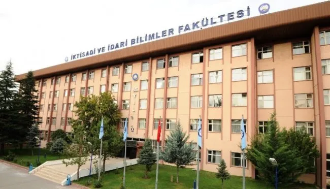 Ankara Hacı Bayram Veli Üniversitesi Lisansüstü Öğrenci Alımı Duyurusu